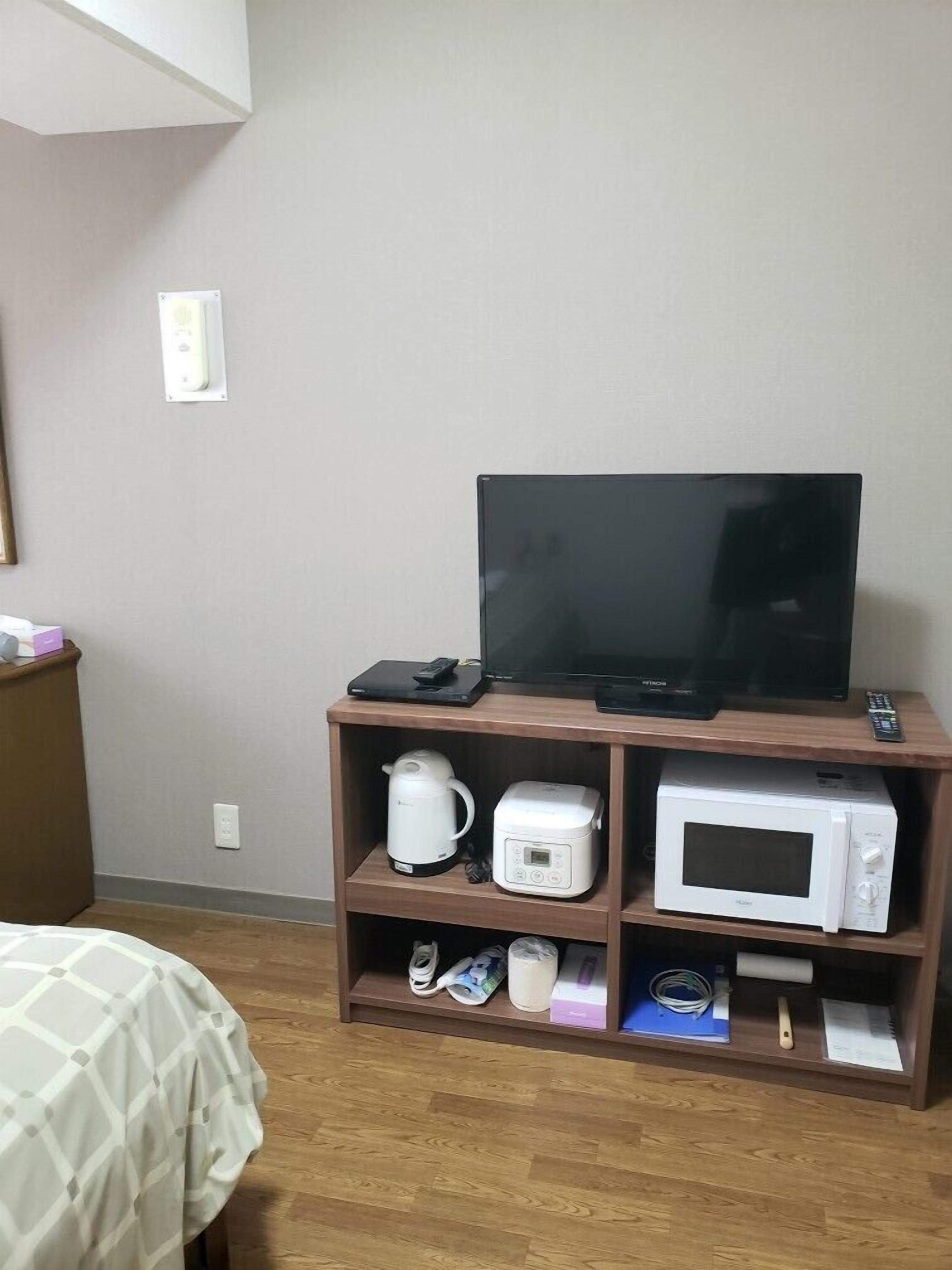 TV