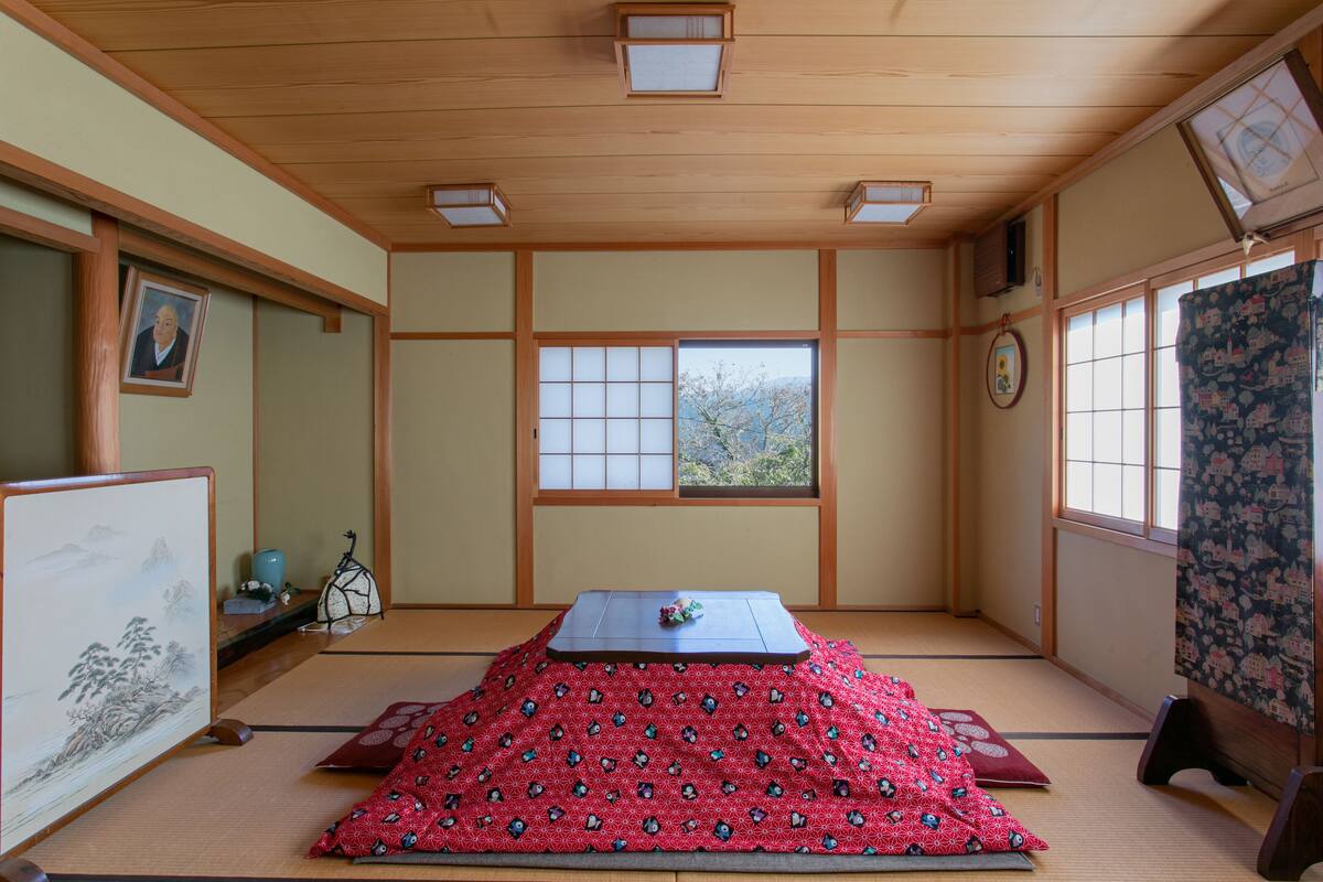 传统客房 (Japanese Style) | 办公桌、笔记本电脑工作区、免费 WiFi