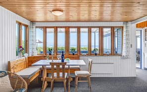 Dining - Lovely home in Allingåbro with kitchen (Allingåbro)