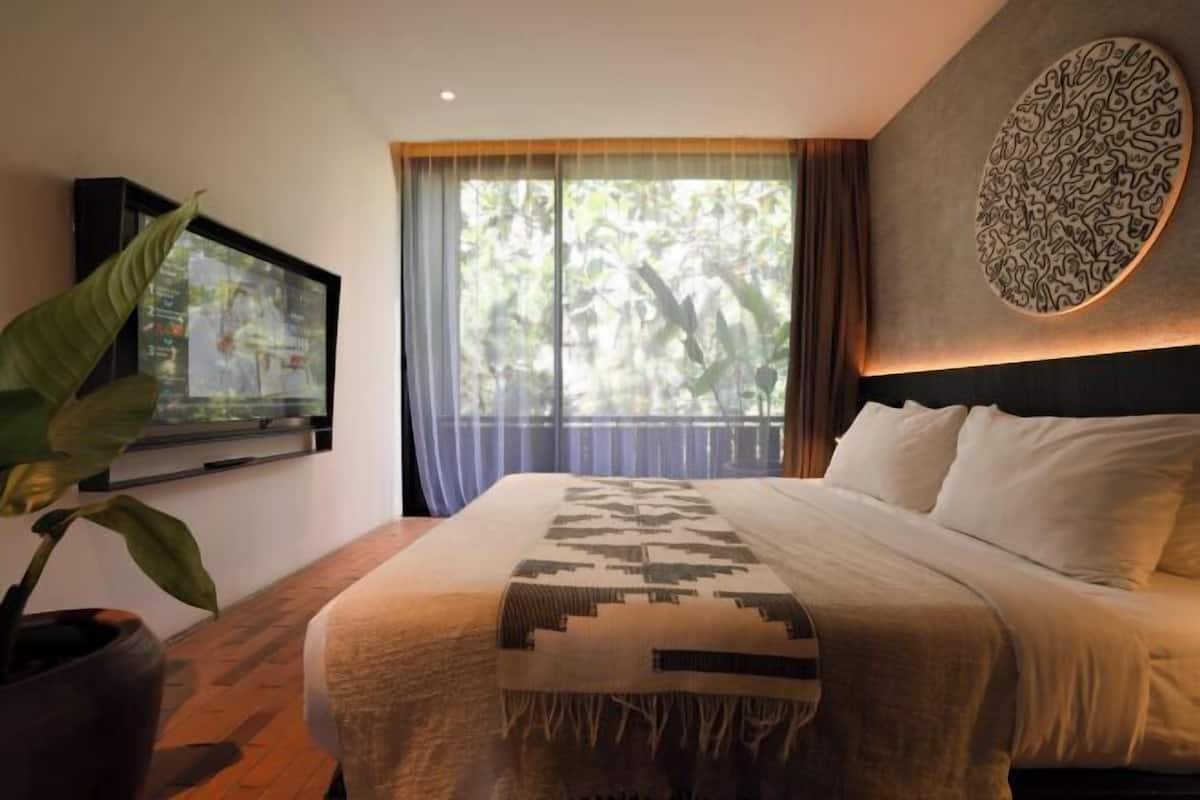 1 bedroom, minibar, free WiFi, bed sheets