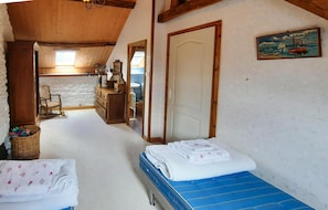 2 chambres, lit parapluie
