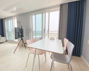 家庭公寓式客房 | 餐厅