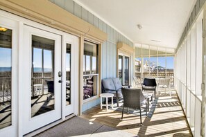 Outdoor dining - Beachfront Retreat | Screened Porch | Pet Friendly | West Beach (Gulf Shores)