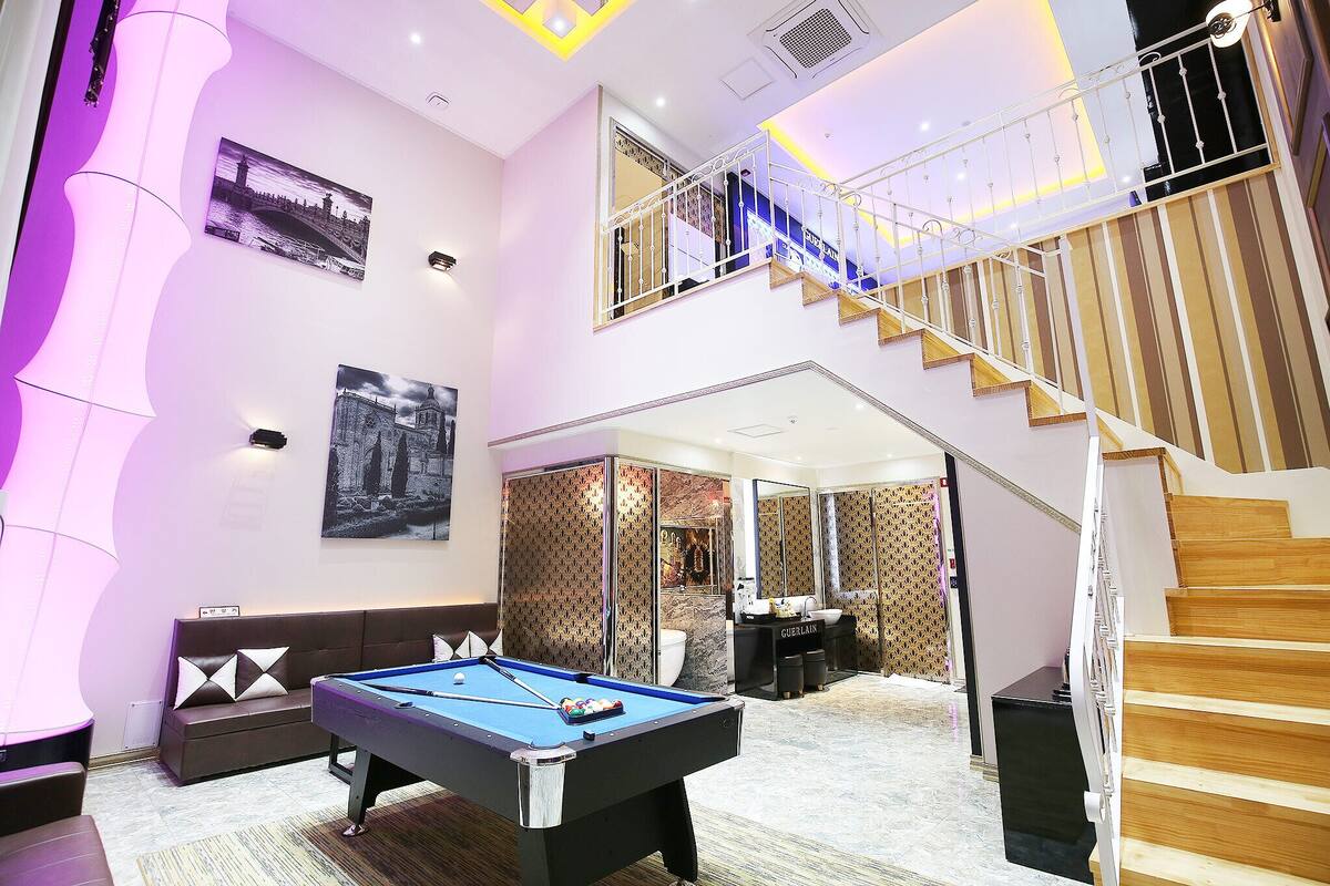 Suite (Onsite payment for more than 2 people) | Coin séjour