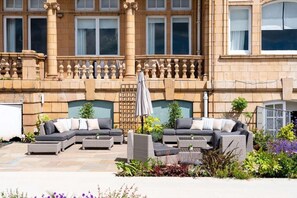 View from property - Queen s Hotel (Portsmouth)