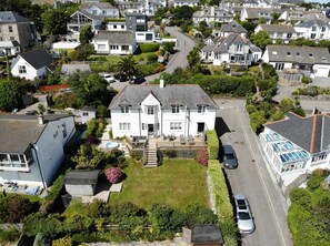 Exterior - St Ives & Carbis Bay beach sea views with Hot Tub  & EV charger  (Carbis Bay)