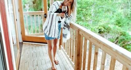 Treehouse Place at Deer Ridge Ole Mill