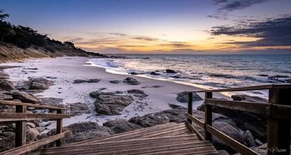 Family home between countryside and ocean, 800m from beaches