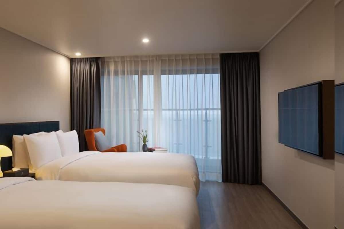 Décor unique, ameublement unique, système d’insonorisation