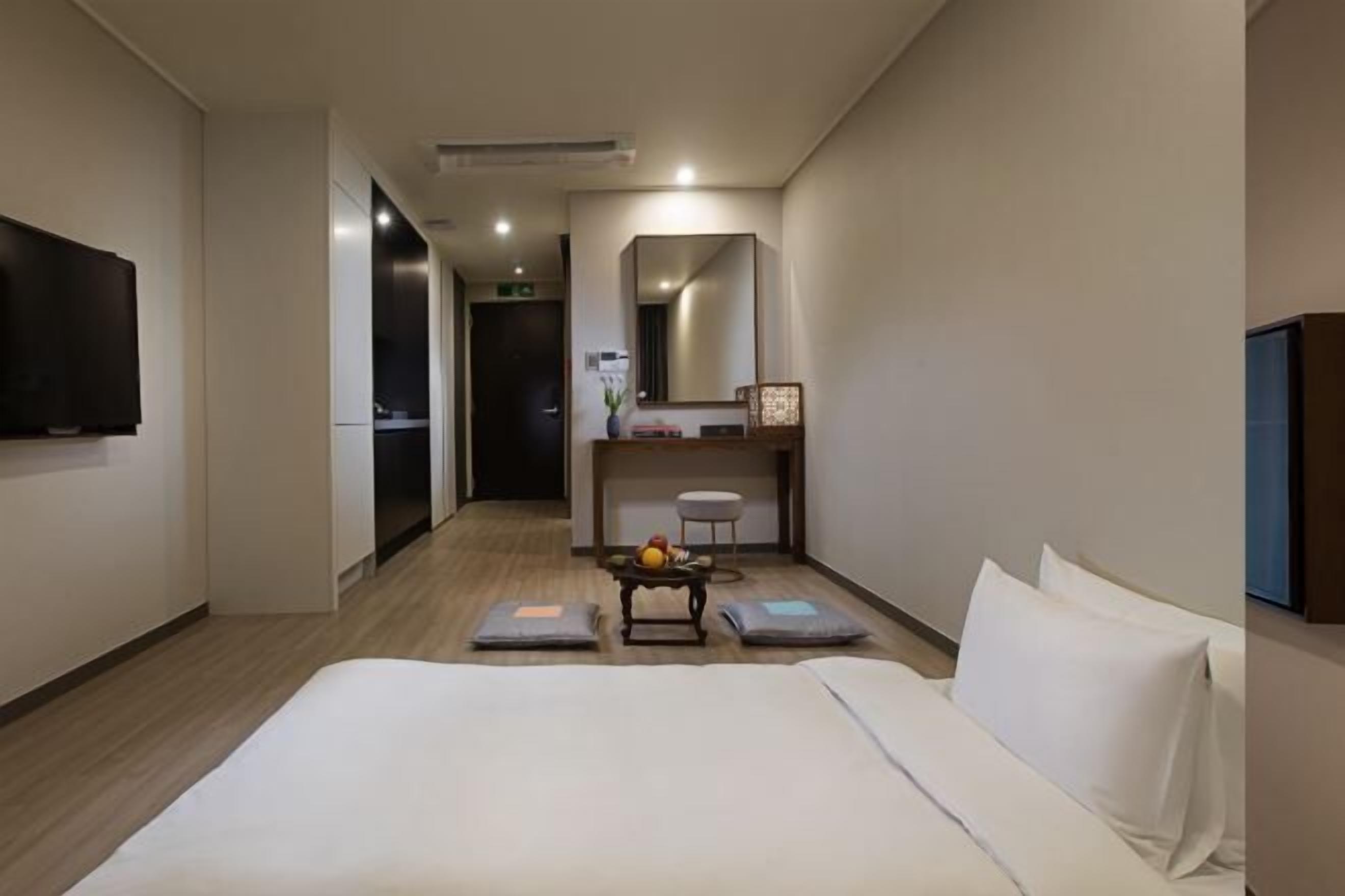 Con stile personalizzato, con arredamento individuale, insonorizzazione