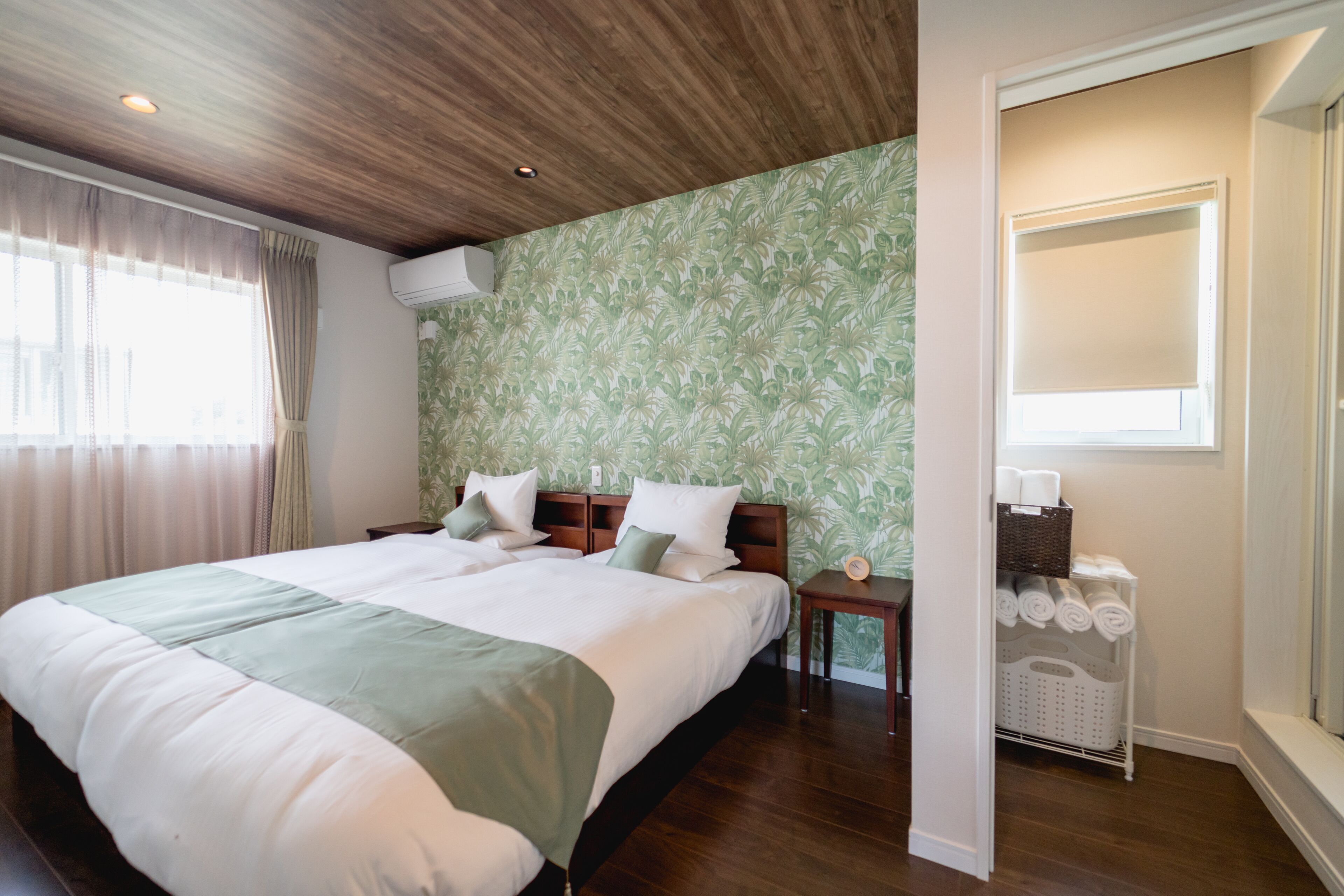 Villa, 3 slaapkamers (1) | 3 slaapkamers, een kluis op de kamer, een bureau, een laptopwerkplek