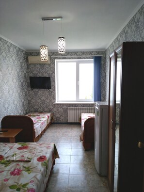 Superior-Vierbettzimmer | 1 Schlafzimmer, Bügeleisen/Bügelbrett, Bettwäsche