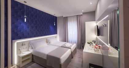 Holygold Suite