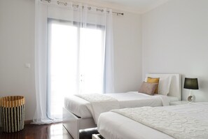 2 Schlafzimmer, Bügeleisen/Bügelbrett, Reisekinderbett, kostenloses WLAN