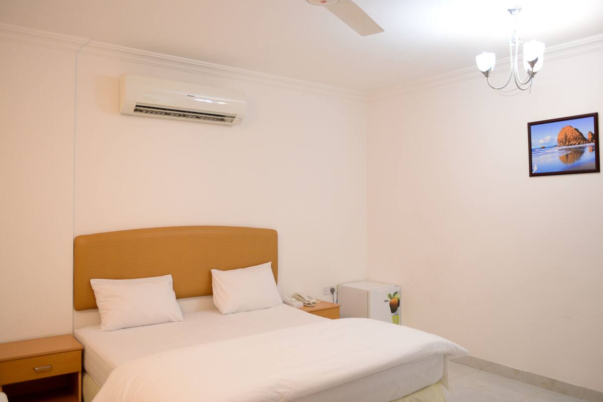 Standard Single Room, Mountain View