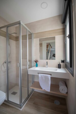 Towels - Adosado-duplex Marea Baja 1; Zona Playa, Ideal Familias, Parejas y Amigos (Llanes)