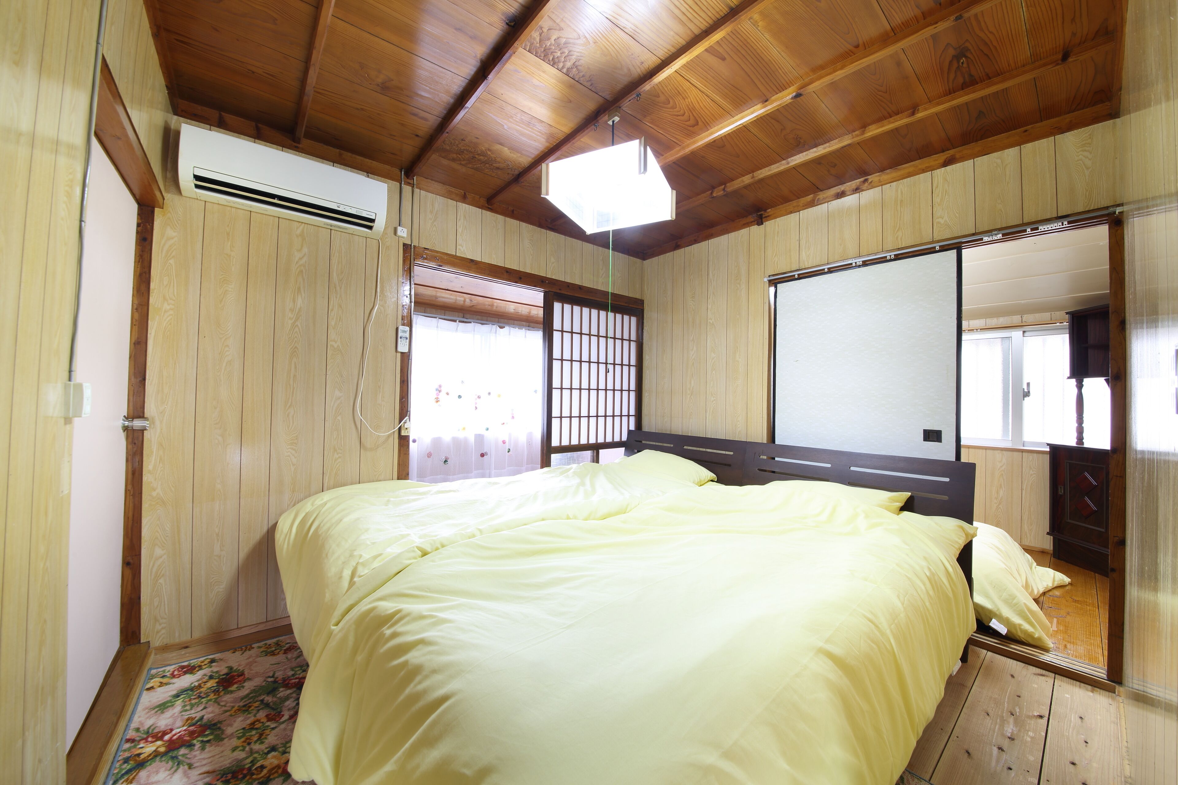 3 habitaciones, wifi gratis y ropa de cama 