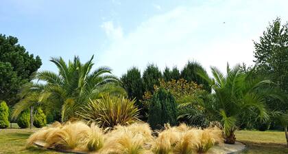 House with sauna. Internet, Comfortable, Beaches 5mn. Golf 2mn