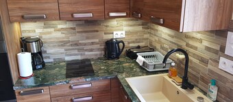 House with sauna. Internet, Comfortable, Beaches 5mn. Golf 2mn