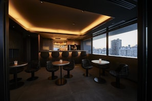 Lounge - THE GATE HOTEL RYOGOKU by HULIC (Tokyo)