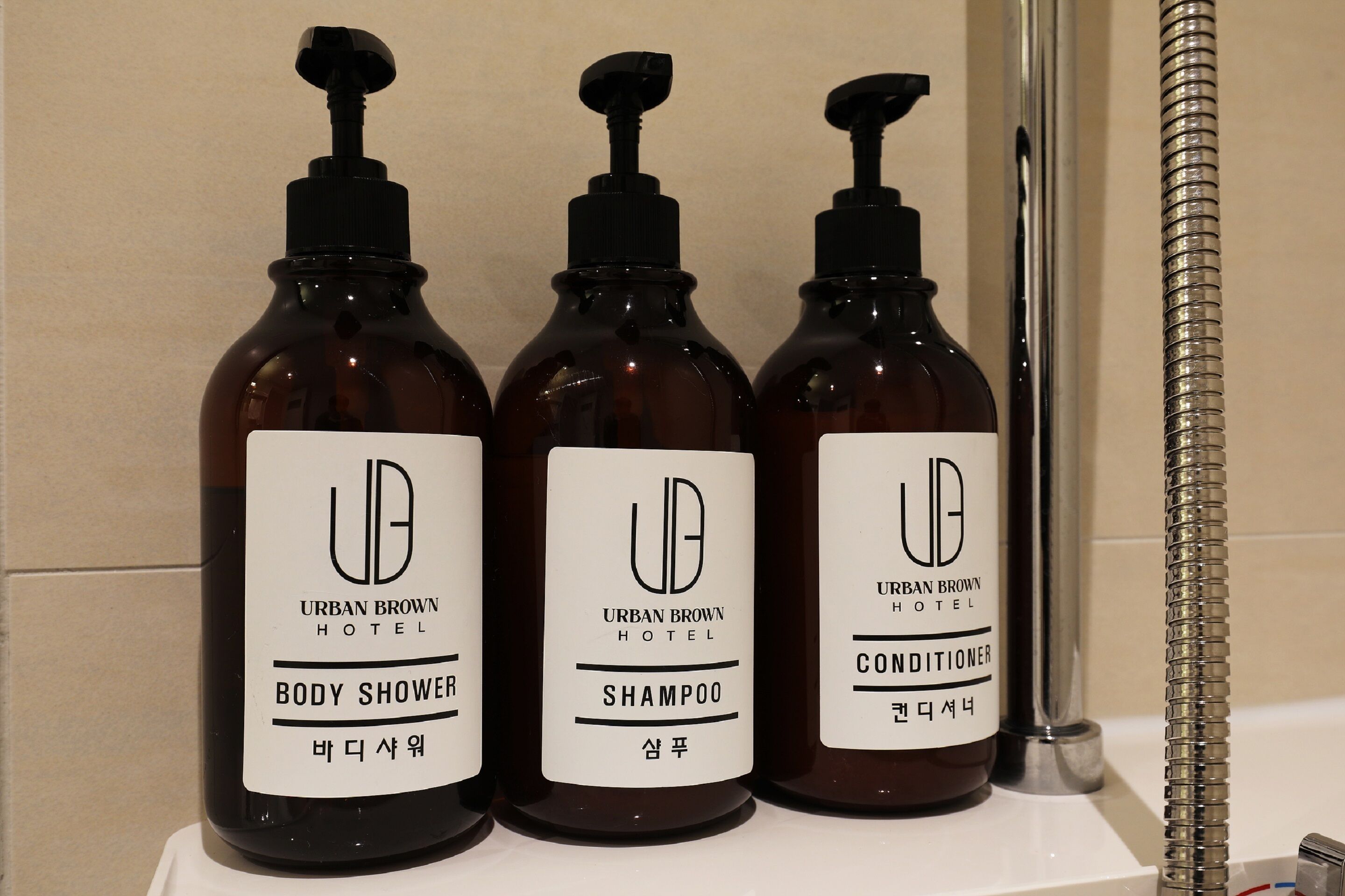 standard double room (free netflix) | bathroom amenities | free toiletries, hair dryer, slippers, towels