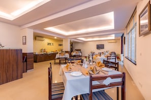 Local and international cuisine