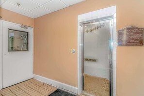Interior - Palace 1805 (Myrtle Beach)