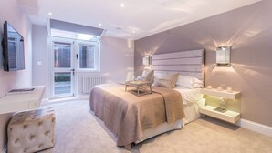 Casa | 1 habitación, tabla de planchar con plancha, wifi gratis y ropa de cama