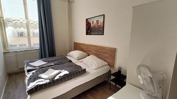 Free WiFi, bed sheets - A Plus Hostel - Centrum (Prague)