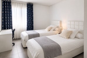 2 bedrooms, desk, iron/ironing board, free WiFi