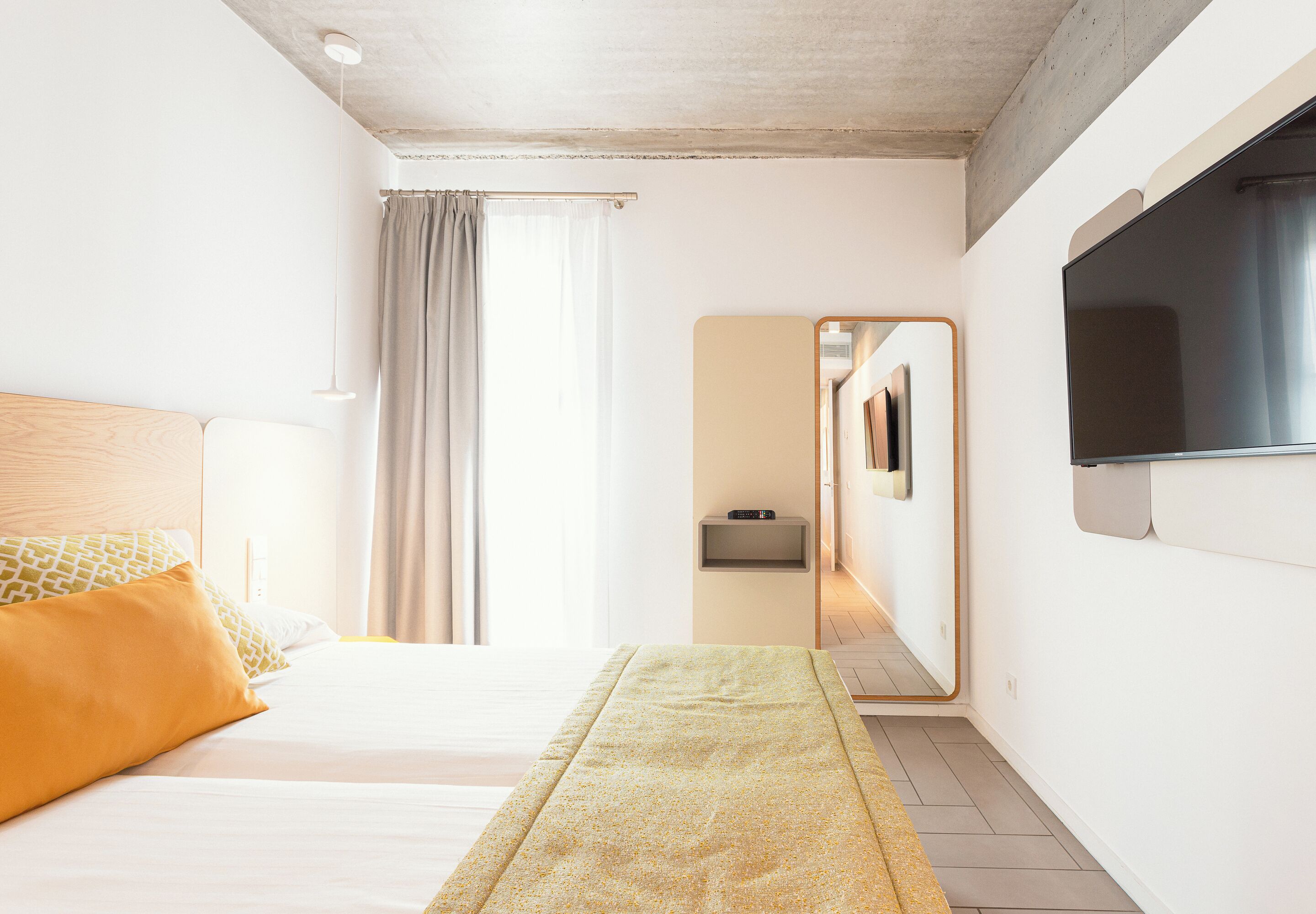In-room safe, desk, free cots/infant beds, free WiFi