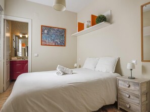 3 Schlafzimmer, Bügeleisen/Bügelbrett, Internetzugang, Bettwäsche