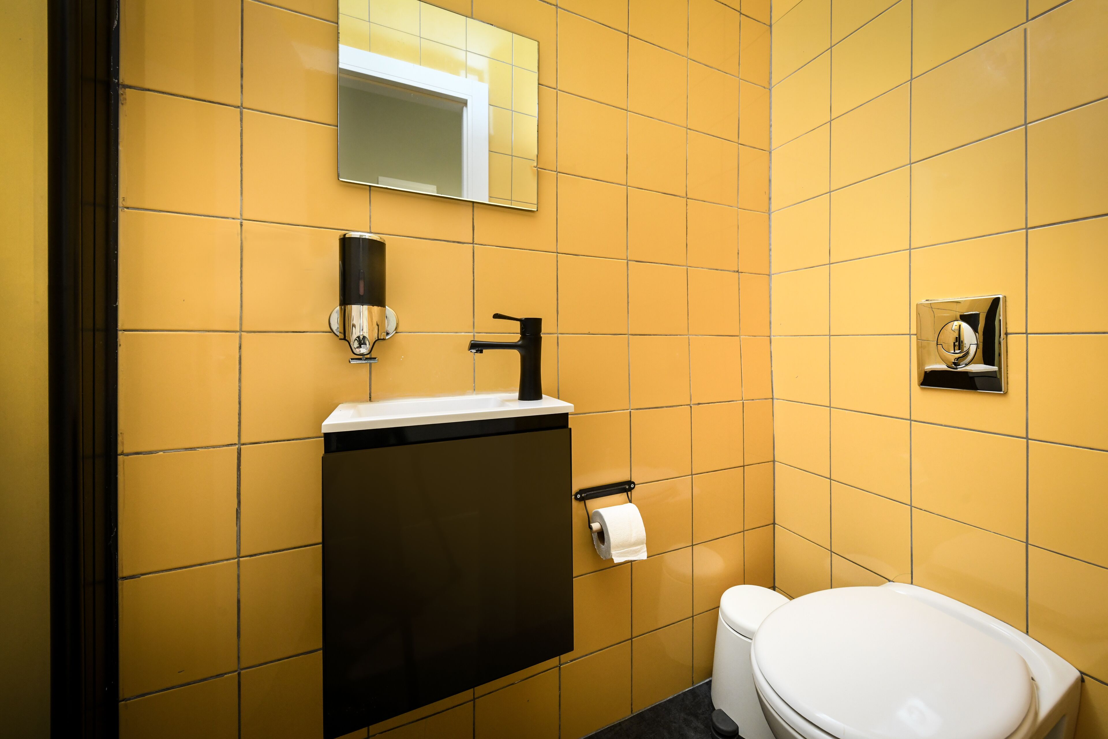 Photo - Colorbox - by Loginn Tel-Avivian hotels