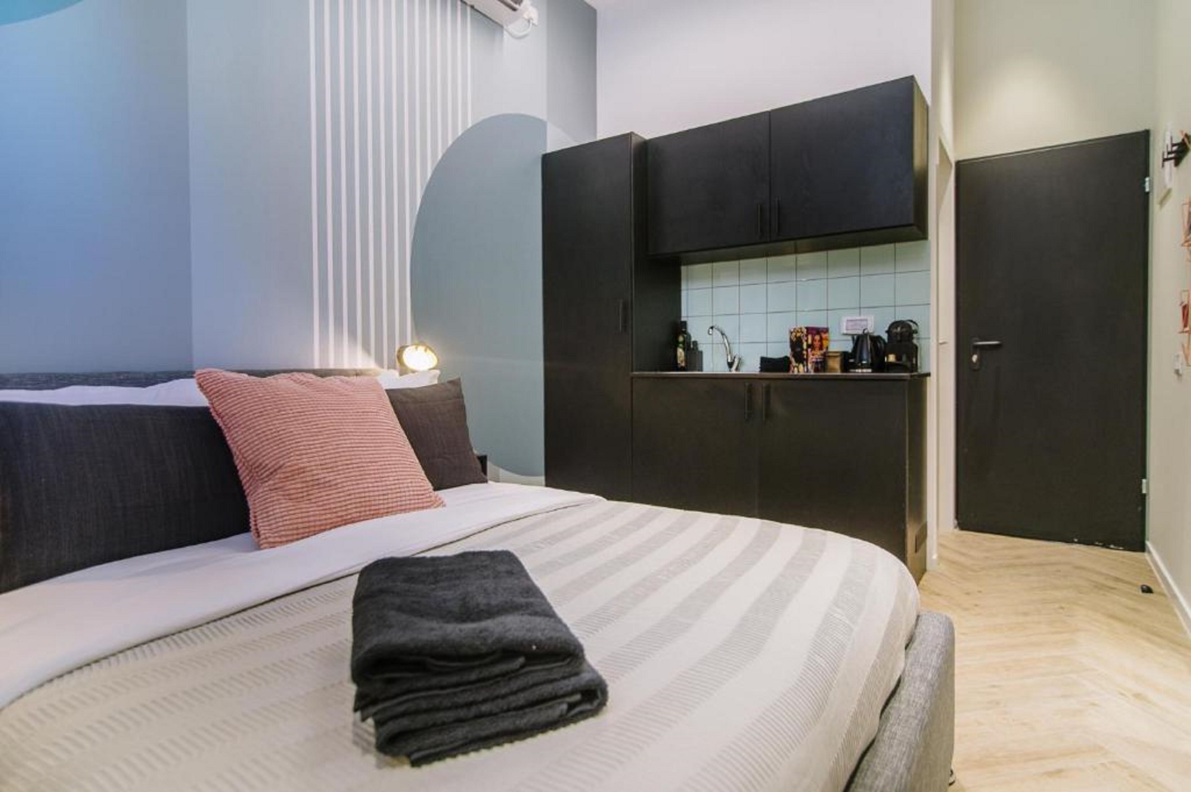 Photo - Colorbox - by Loginn Tel-Avivian hotels