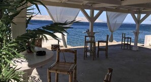Bar en la playa
