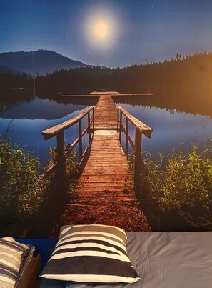 Individually decorated, free WiFi, bed sheets