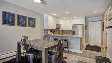 Condo, 2 Bedrooms | Private kitchen | Fridge, microwave, oven, dishwasher