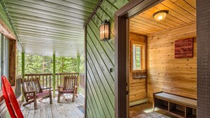 House, 5 Bedrooms | Sauna - Gasthaus Breck 6 Bedroom Home by RedAwning (Breckenridge)