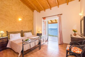 2 Schlafzimmer, Zimmersafe, Bügeleisen/Bügelbrett, Reisekinderbett