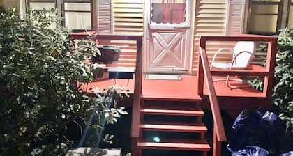 Cozy 1 bedroom apartment can sleep 4 queen size bed couch in living room