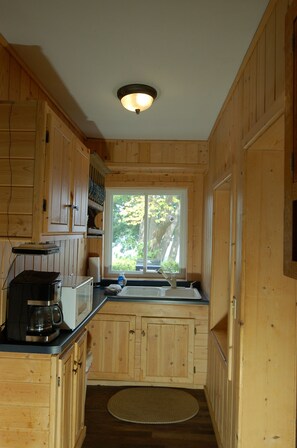 標準平房, 2 間臥室 (Hidden Pine) | 私人廚房 | 大型雪櫃/冰箱、微波爐、焗爐、爐具