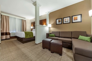 Bureau, espace de travail pour ordinateur portable