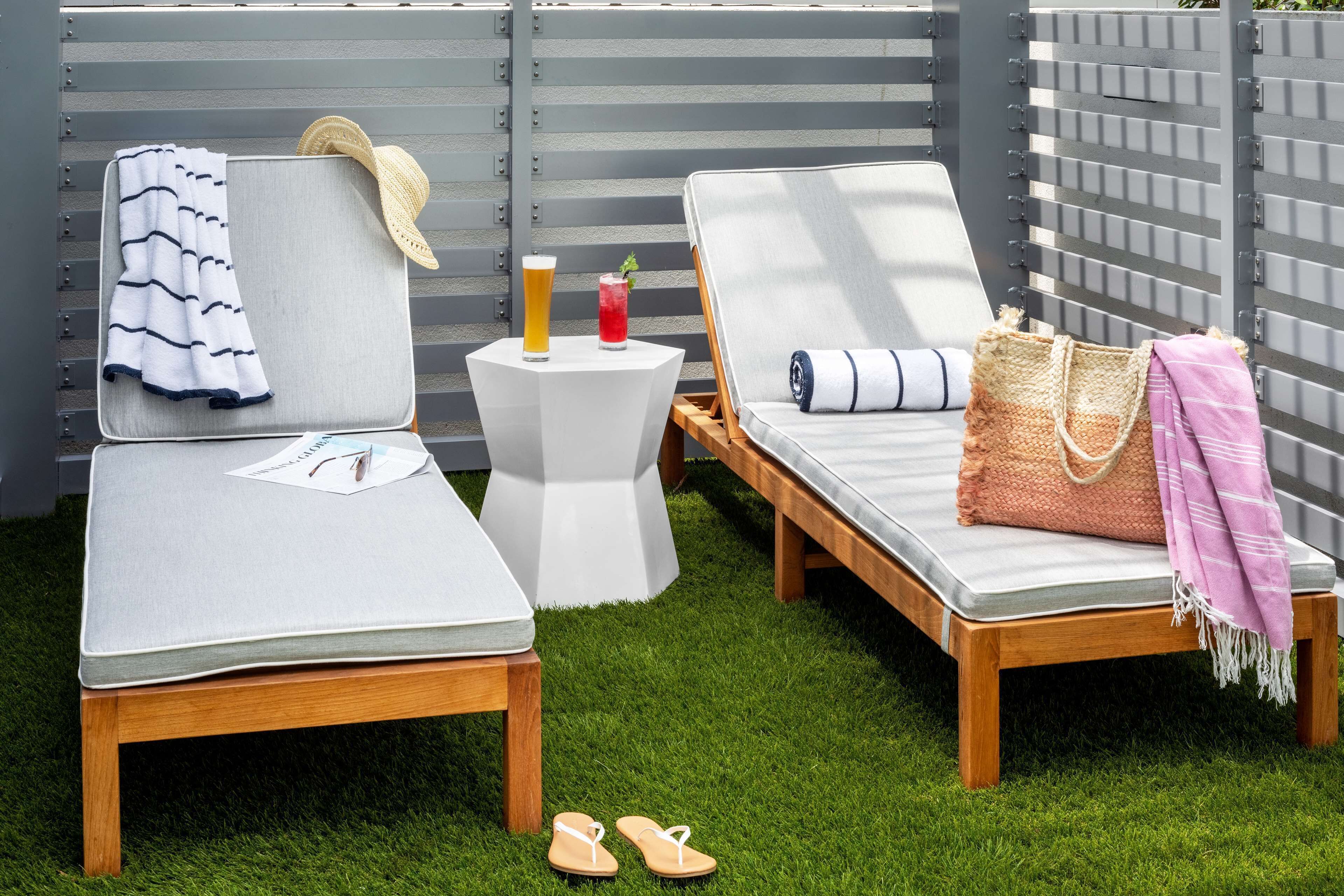 outdoor pool, pool loungers