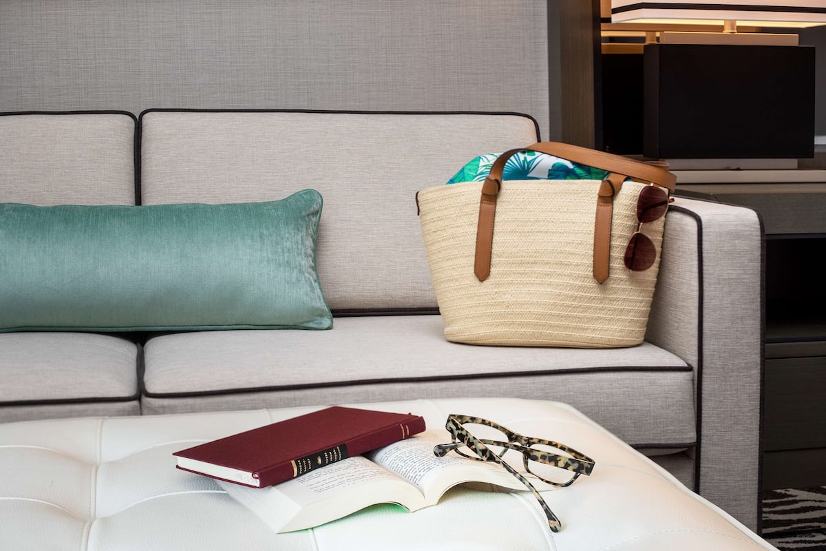 Een 55-inch smart-tv met digitale zenders, televisie en Netflix