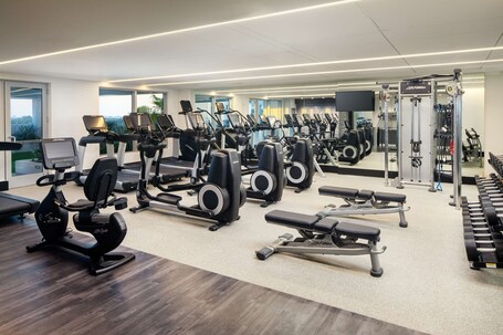 Hilton Miami Aventura - Image 29
