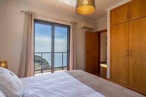 Deluxe Villa, 3 Bedrooms, Private Pool - Canhas Views (Ponta do Sol)