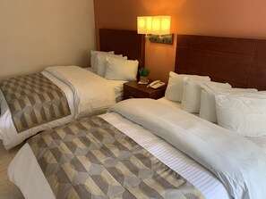 Double Room | Minibar, free WiFi, bed sheets - Casagrande Hotel (Monclova)