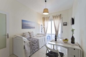 3 quartos, ferros/tábuas de passar roupa, Wi-Fi, roupa de cama