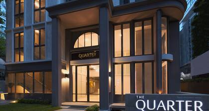 The Quarter Ploenchit by UHG