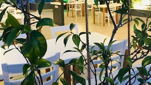 Tägliches inbegriffenes einheimisches Frühstück